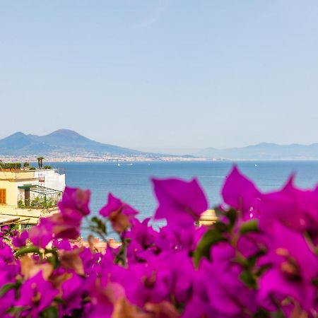 Villa Dolcevita With Parking By Napoliapartments 외부 사진